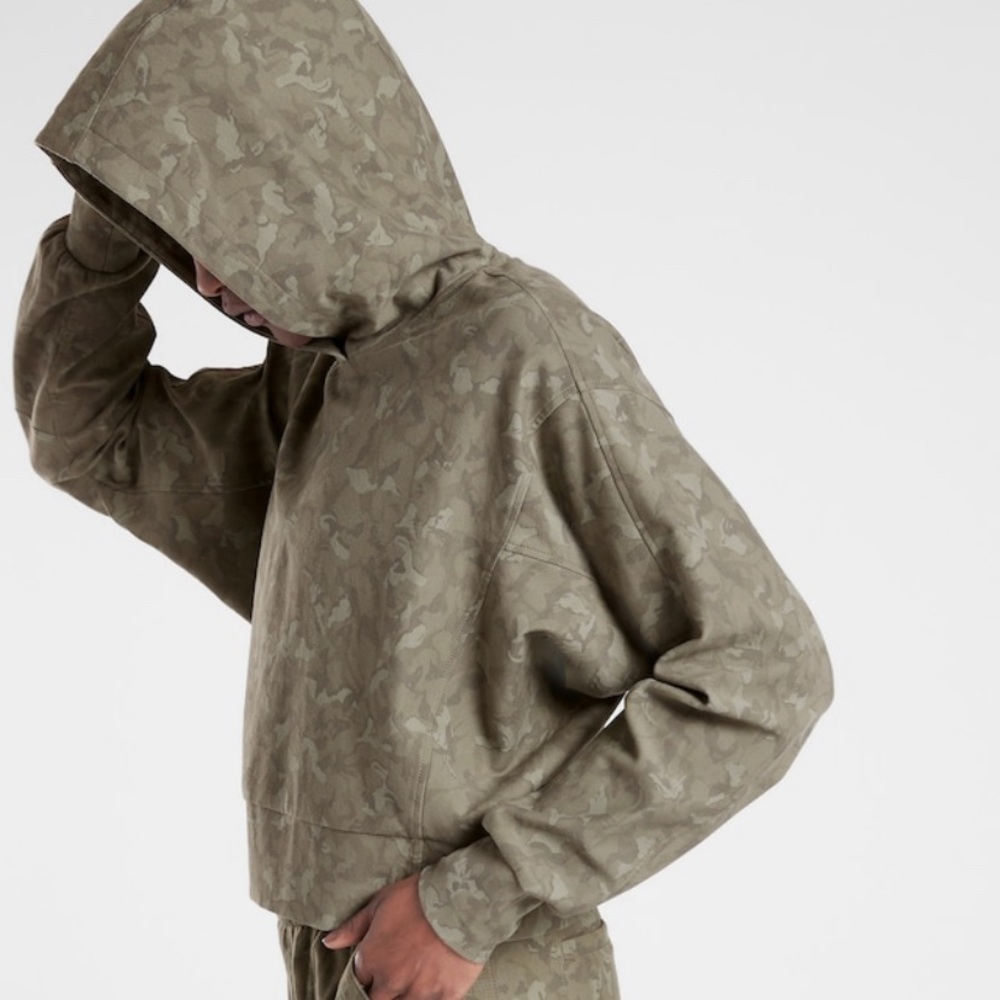 Athleta Farallon Printed Sweatshirt - XS